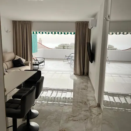 Parque Royal Lux Fanabe Apartment